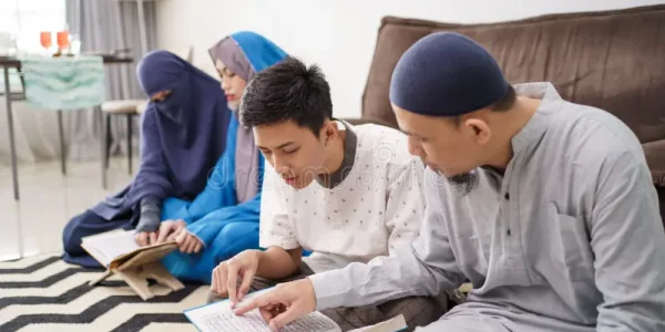 portrait-muslim-family-reading-quran-together-livingroom-muslim-family-reading-quran-together-livingroom-183513680